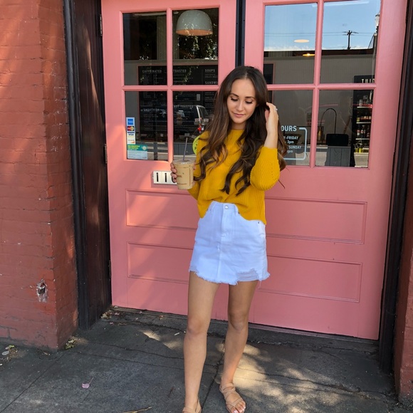 Sweater - Picture 2 of 2